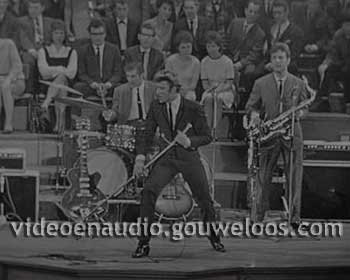 Johnny Halliday in het Concertgebouw in Amsterdam (196303).jpg