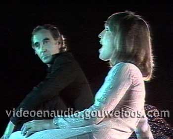 Liesbeth List Zingt Aznavour (19770203) 02.jpg